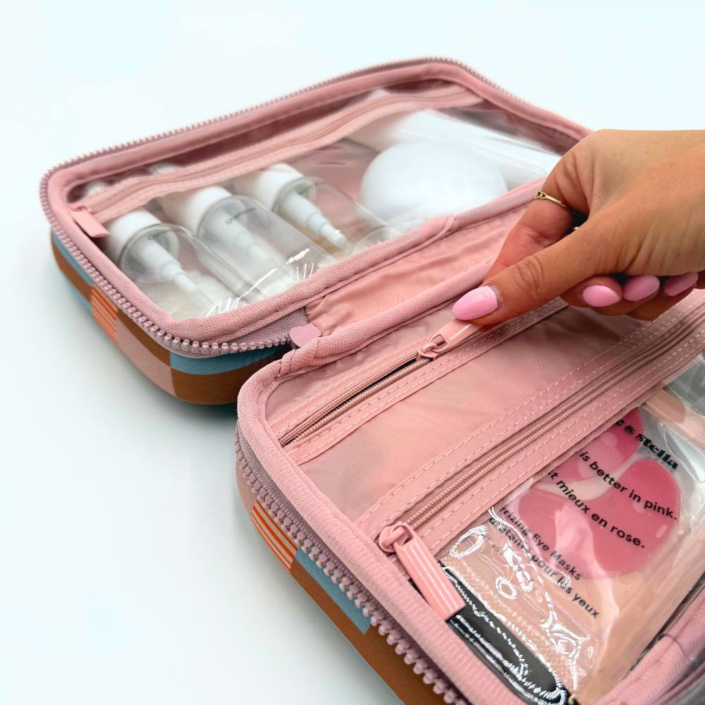 RECTANGLE HANGING TOILETRY