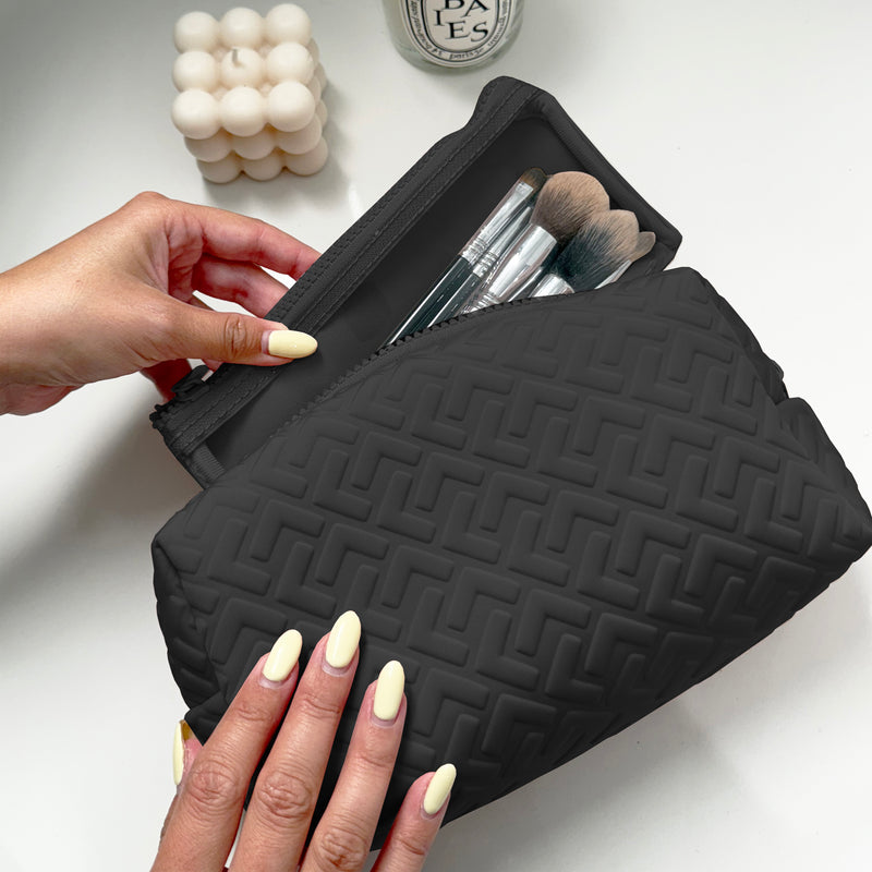 LOAF WITH BRUSH POUCH