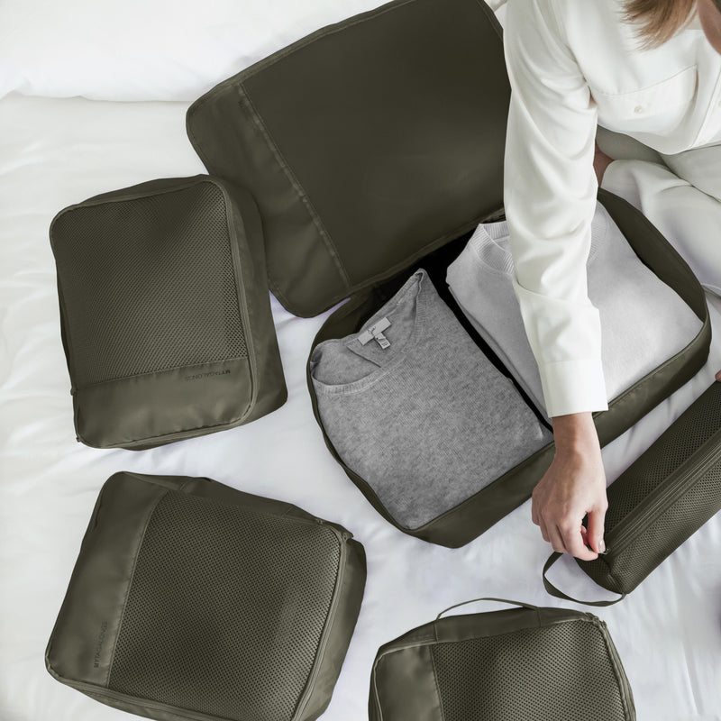 SET OF 8 PACKING PODS