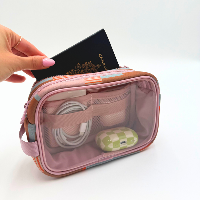 DOUBLE ZIPPER CLARITY CASE