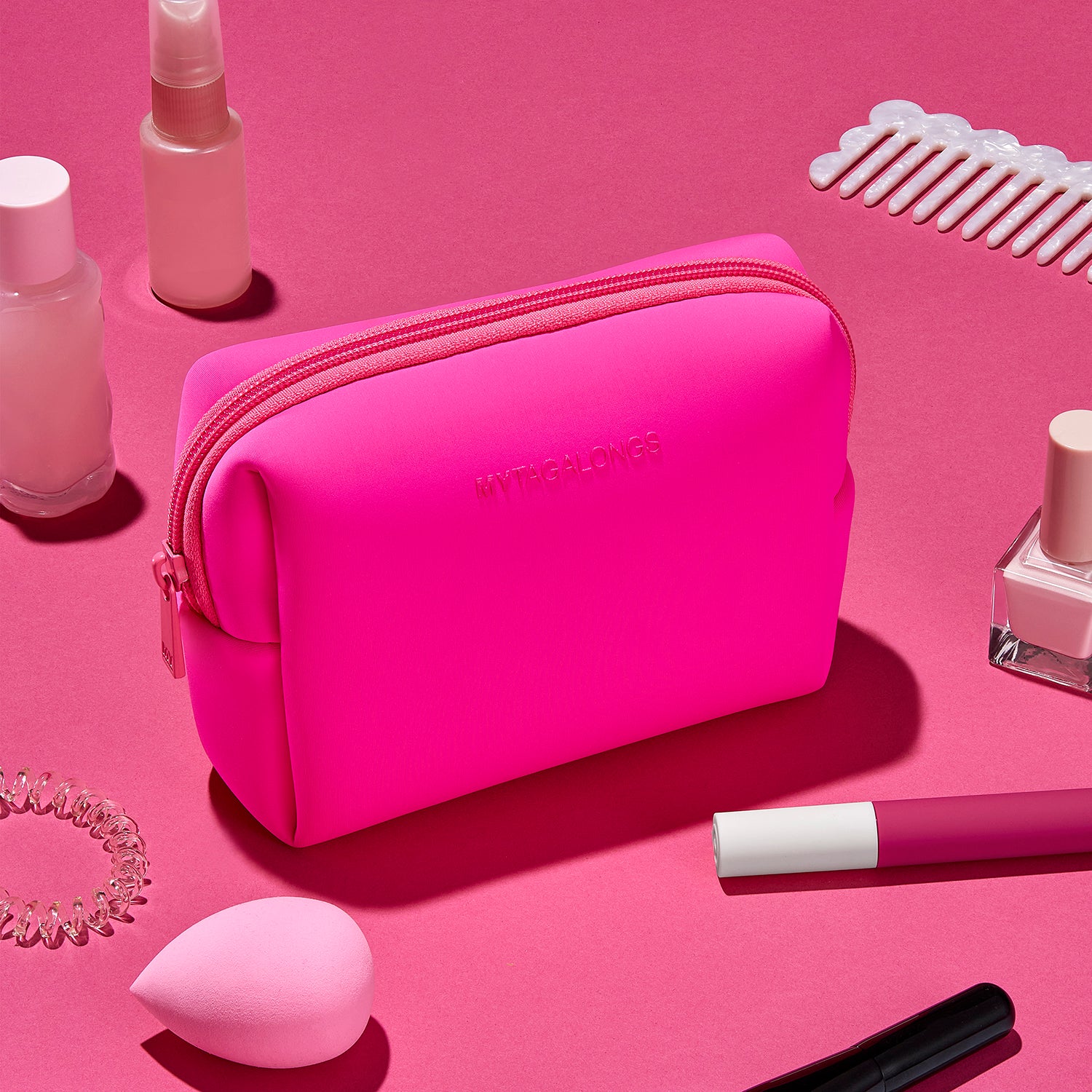 COSMETIC CASE - MUST HAVES HOT PINK MYTAGALONGS