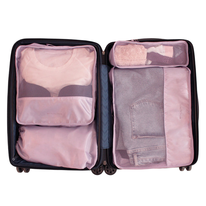 Navy set of 4 packing cubes in assorted sizes